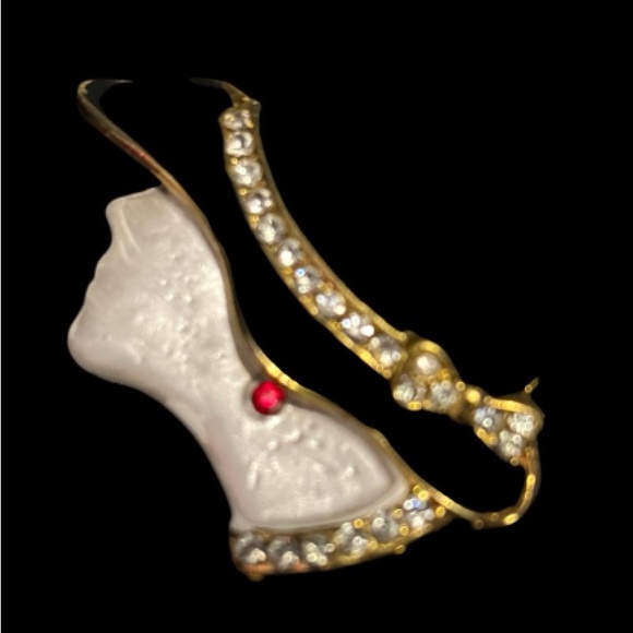 Fashion Pin Brooch Black Hat Society Lady with Rhinestones - Picture 4 of 9